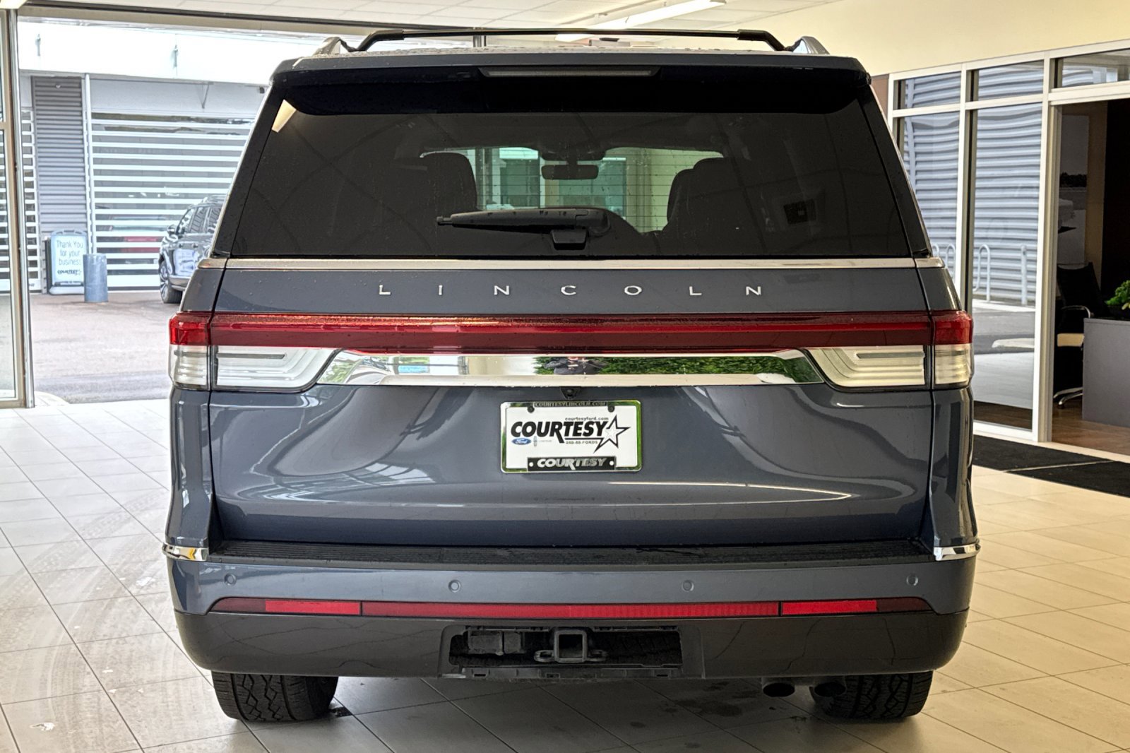 Certified 2023 Lincoln Navigator Reserve image 5