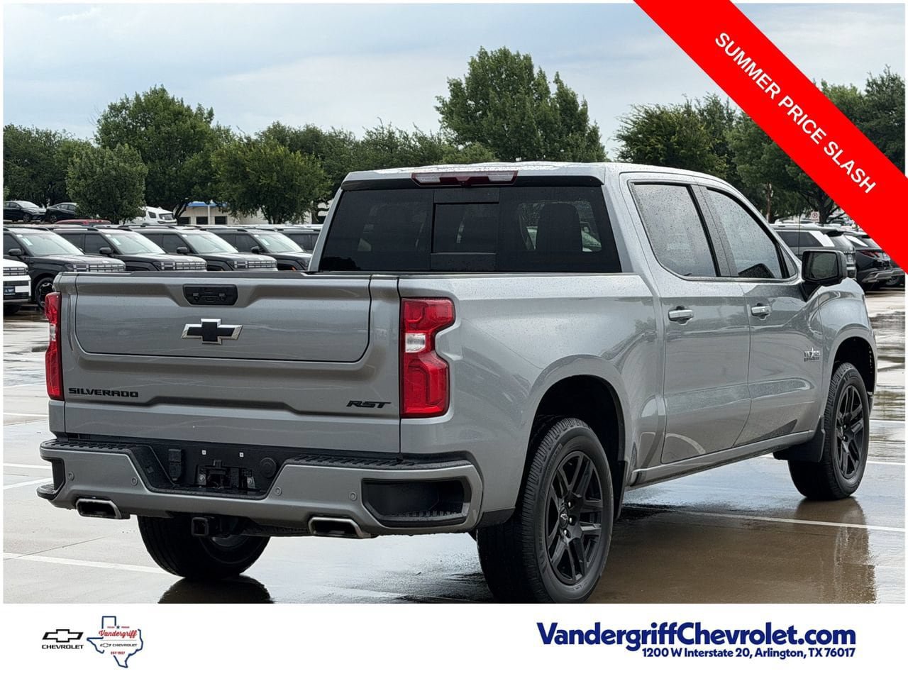 Used 2024 Chevrolet Silverado 1500 RST AWD/4WD image 4