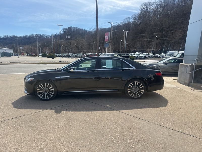 Used 2017 Lincoln Continental Select w/ Climate Package image 4