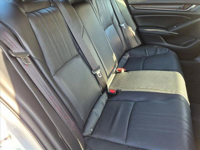 Used 2018 Honda Accord EX-L image 16