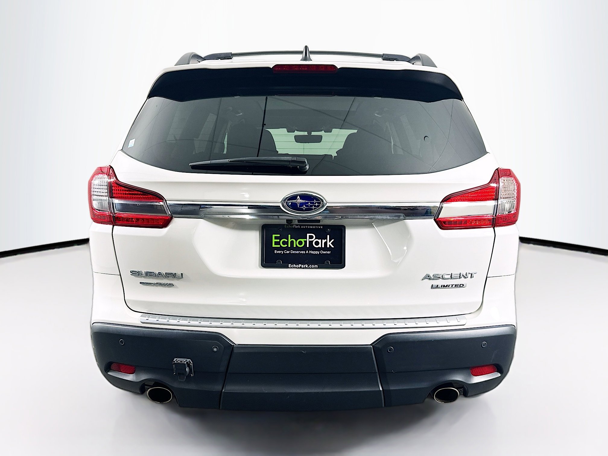 Used 2022 Subaru Ascent Limited w/ Technology Package image 7