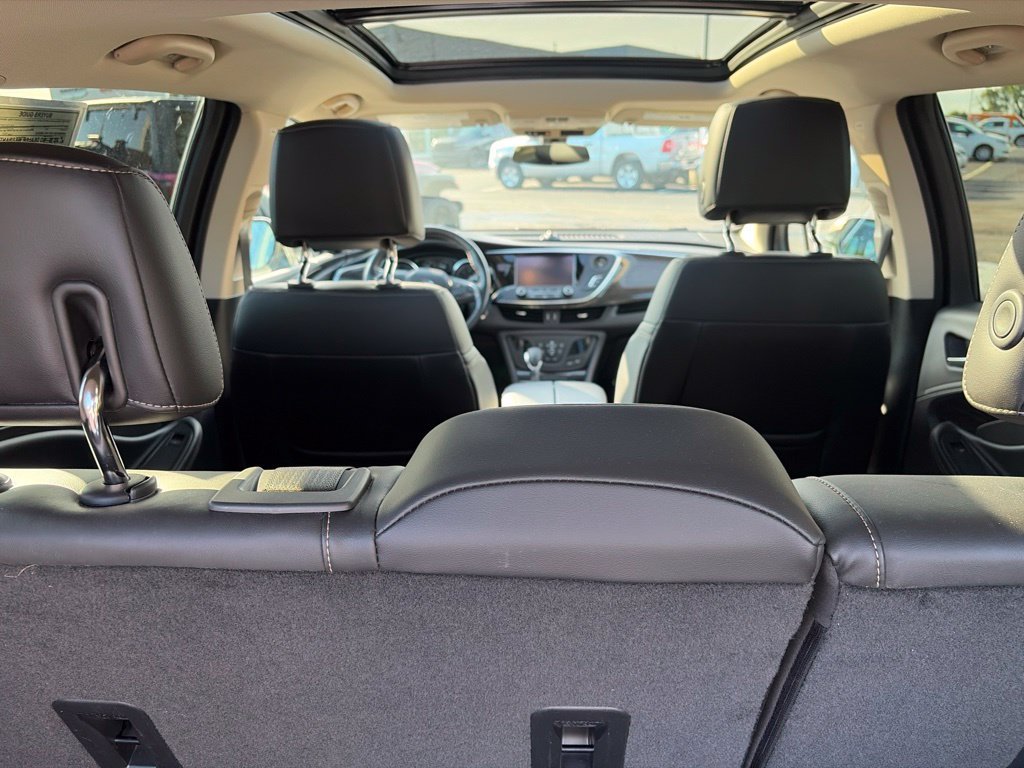 Used 2018 Buick Envision Essence AWD/4WD image 11