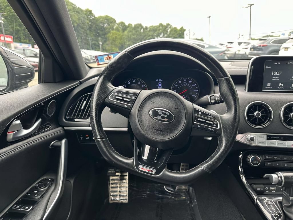 Used 2020 Kia Stinger GT-Line AWD/4WD image 12