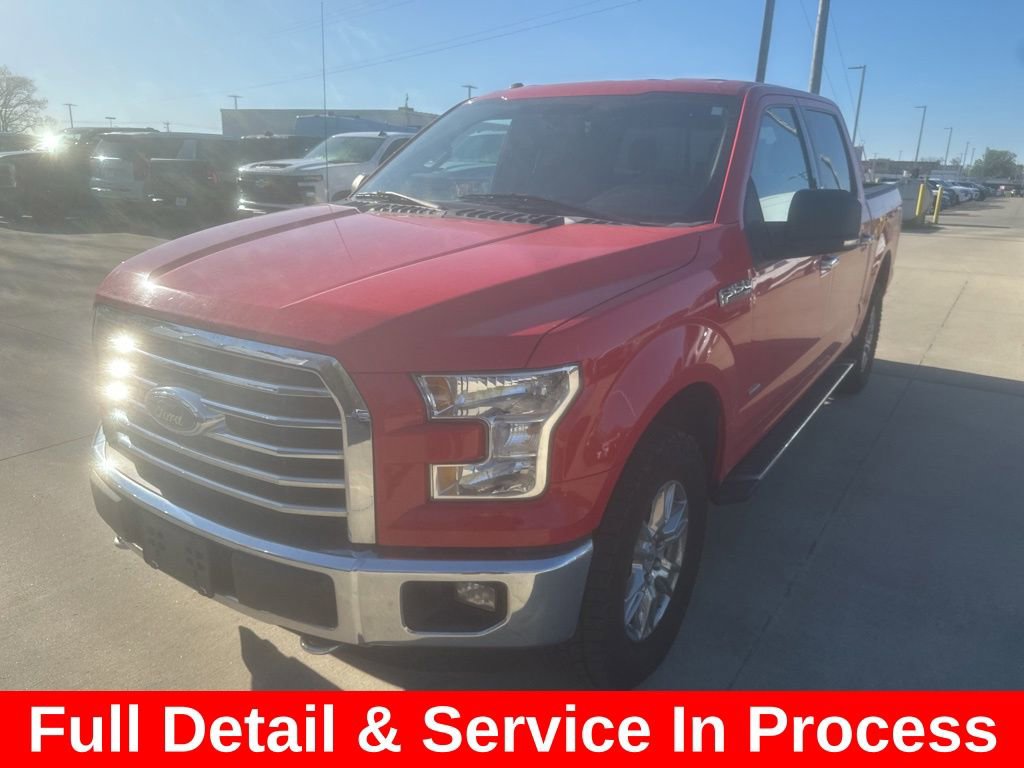 Used 2016 Ford F150 XLT w/ Equipment Group 302A Luxury image 3