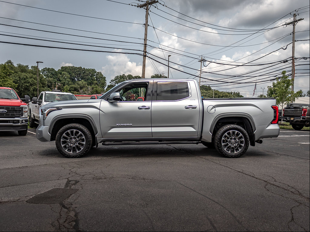 Used 2022 Toyota Tundra Limited AWD/4WD image 6