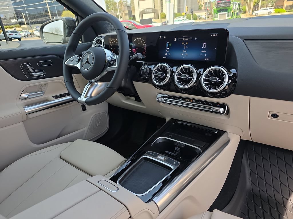 New 2026 Mercedes-Benz GLA 250 4MATIC image 18