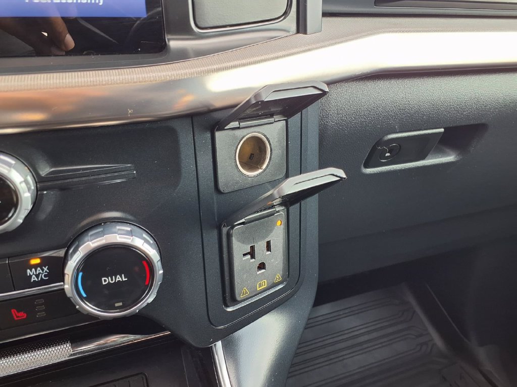Used 2023 Ford F150 Raptor AWD/4WD image 15