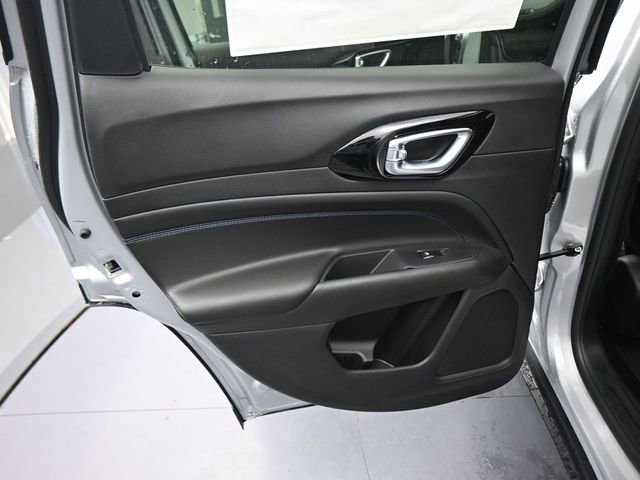 New 2026 Jeep Compass Latitude image 41