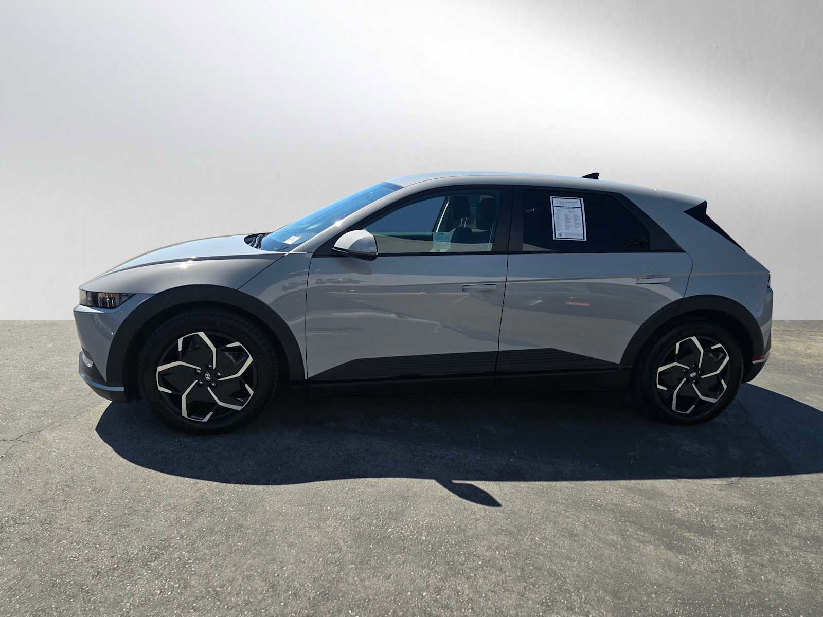 Used 2024 Hyundai Ioniq 5 SEL image 6