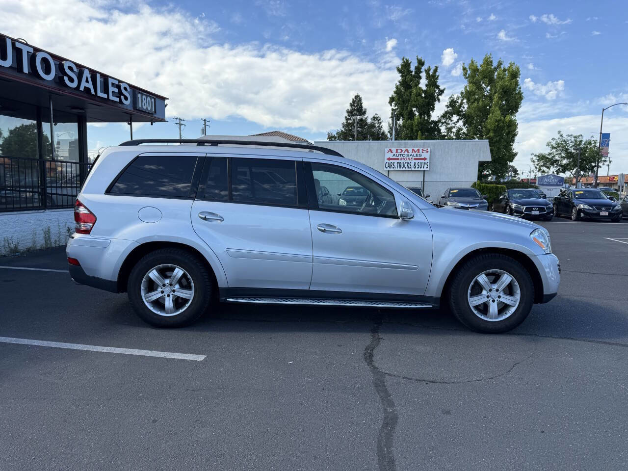 Used 2008 Mercedes-Benz GL 450 4MATIC image 2