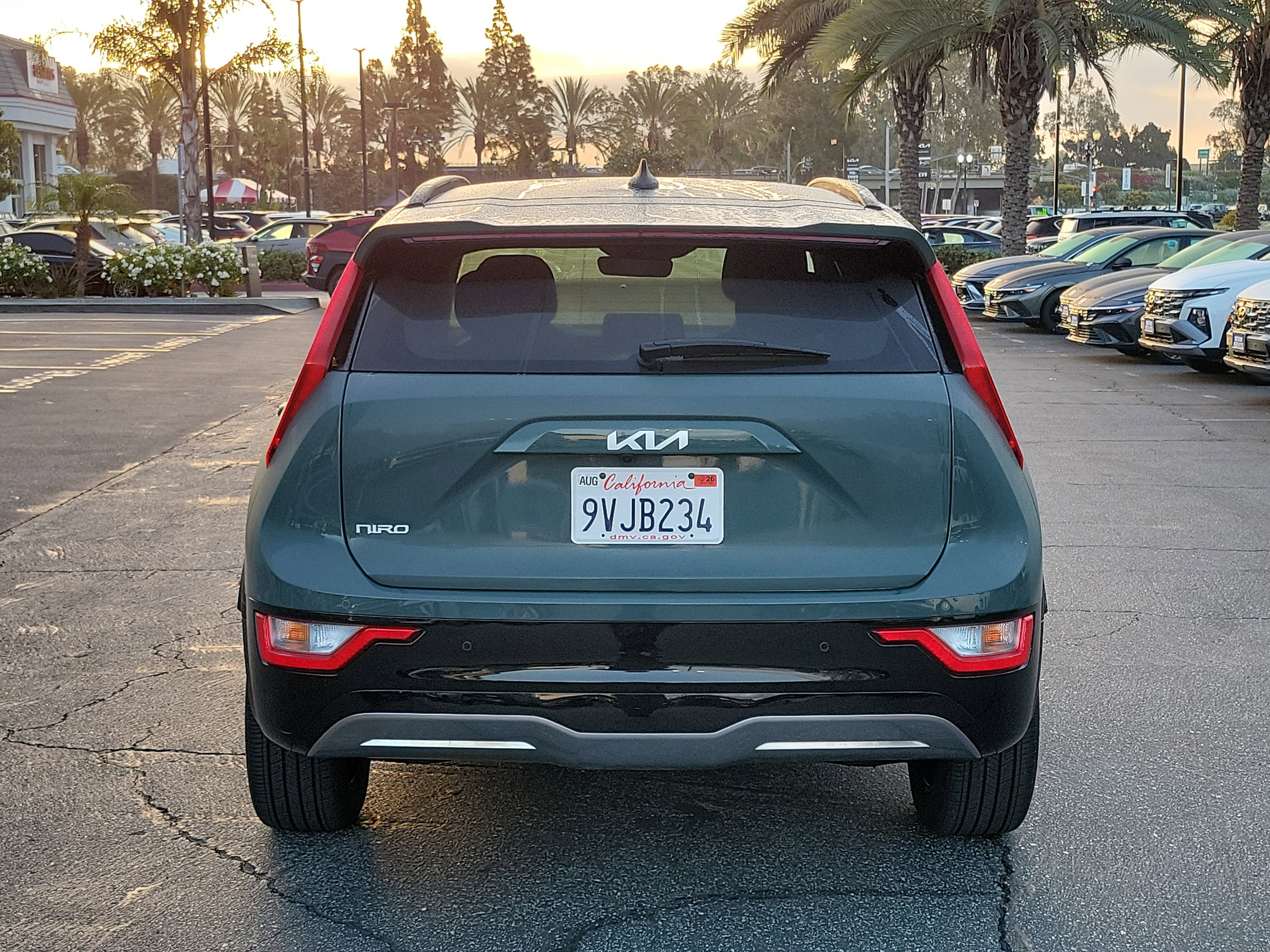 Used 2025 Kia Niro Wind image 4