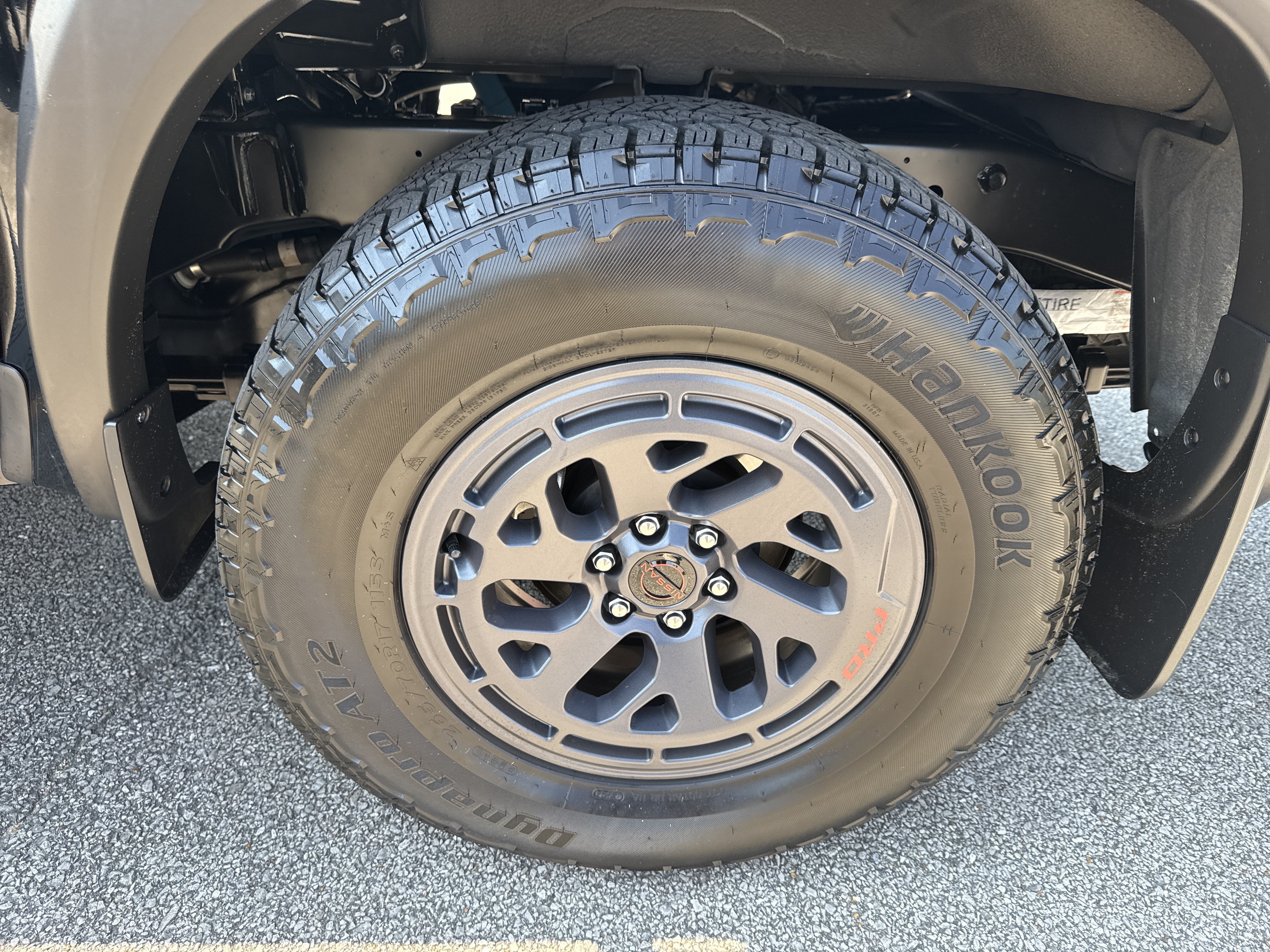 Used 2025 Nissan Frontier PRO-4X AWD/4WD image 19