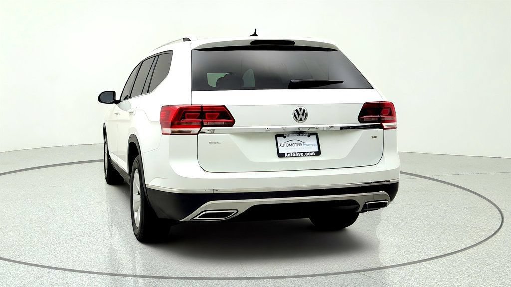 Used 2018 Volkswagen Atlas SEL FWD image 6