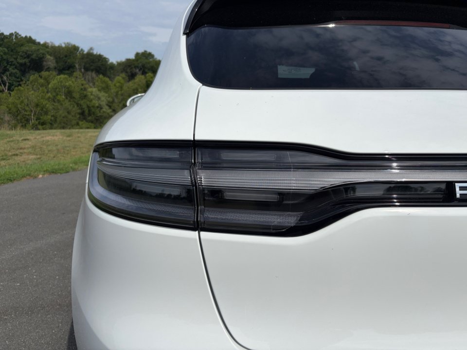 New 2026 Porsche Macan AWD/4WD image 14