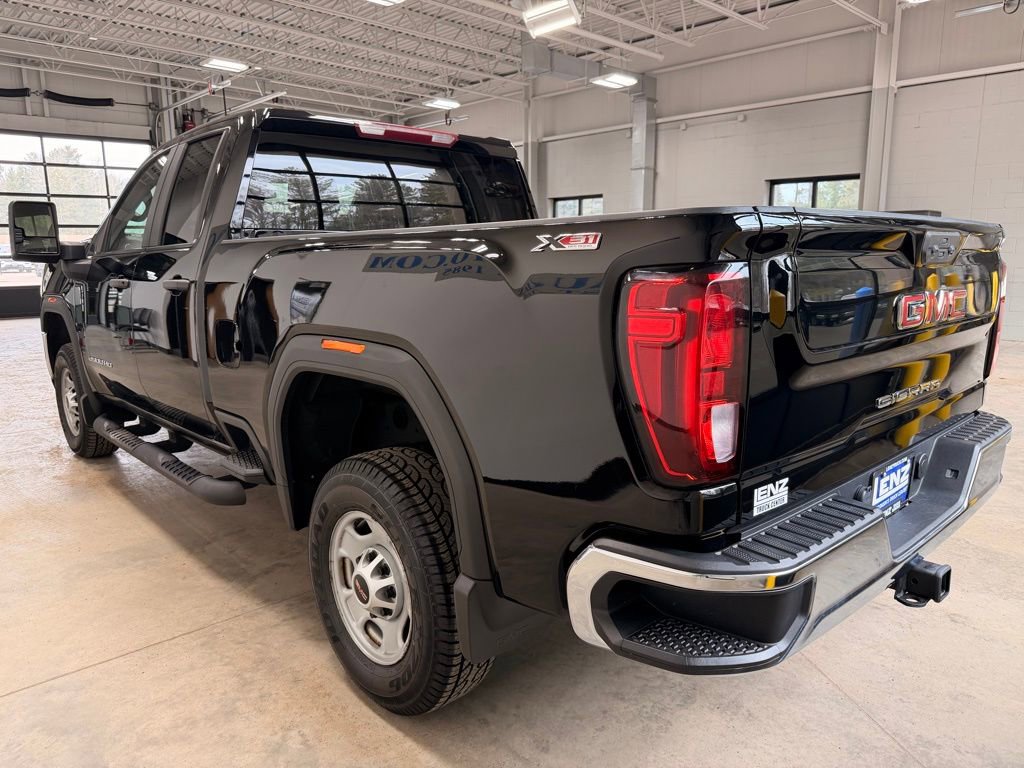 Used 2022 GMC Sierra 2500 Pro w/ Convenience Package AWD/4WD image 5