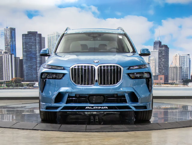 New 2026 BMW ALPINA XB7 AWD/4WD image 3