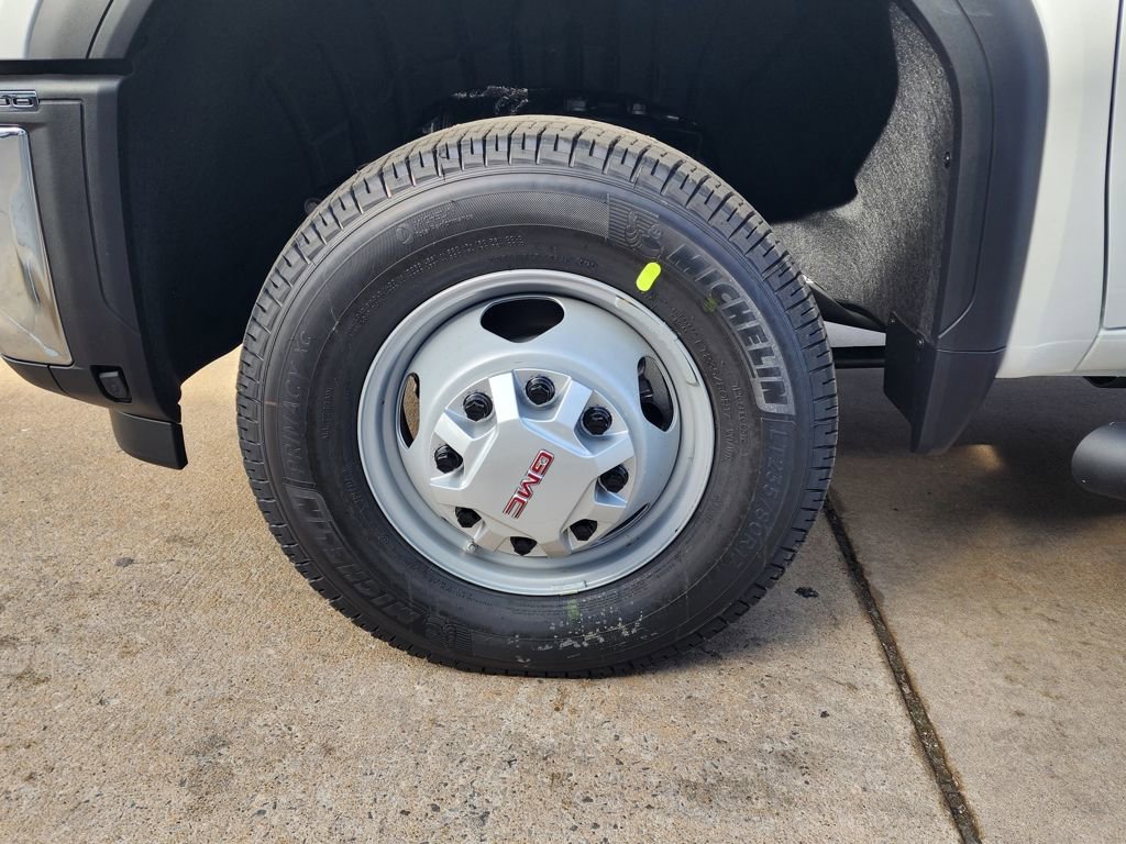 New 2026 GMC Sierra 3500 Pro w/ Convenience Package image 51