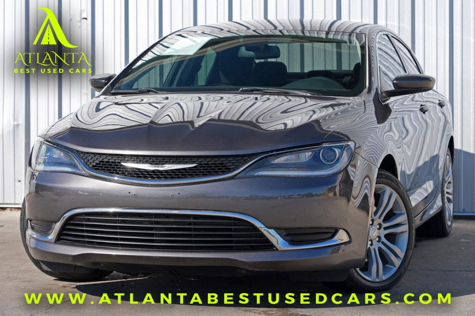 Used 2015 Chrysler 200 Limited w/ Convenience Group image 1