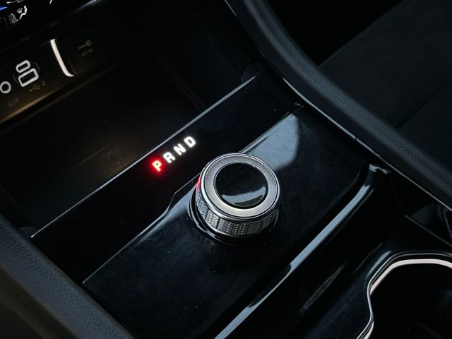 Used 2022 Jeep Grand Cherokee L Laredo image 24