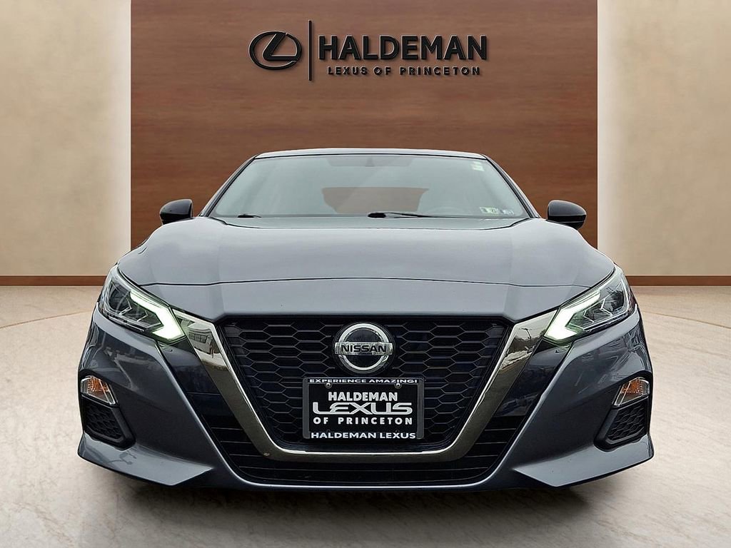 Used 2019 Nissan Altima 2.5 SR image 2