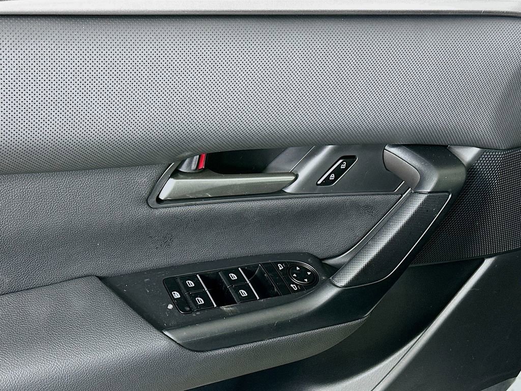 Certified 2025 MAZDA CX-50 2.5 Hybrid w/ Weather Package image 21