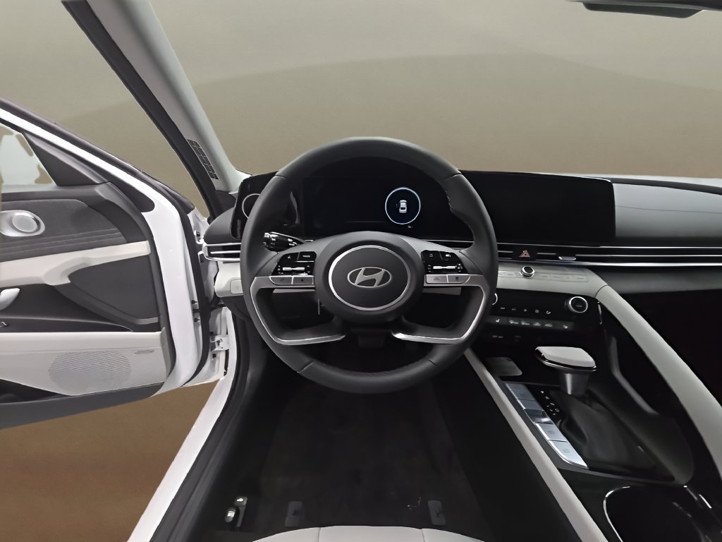 New 2026 Hyundai Elantra Limited FWD image 30