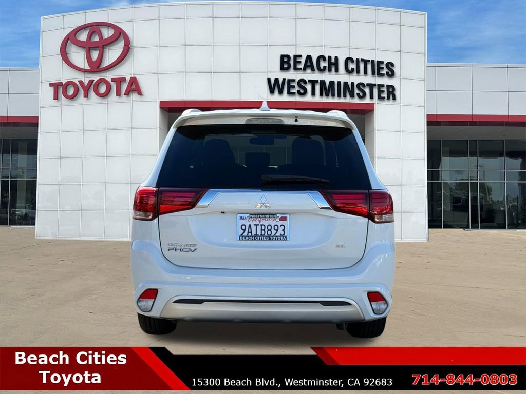 Used 2022 Mitsubishi Outlander SEL image 10