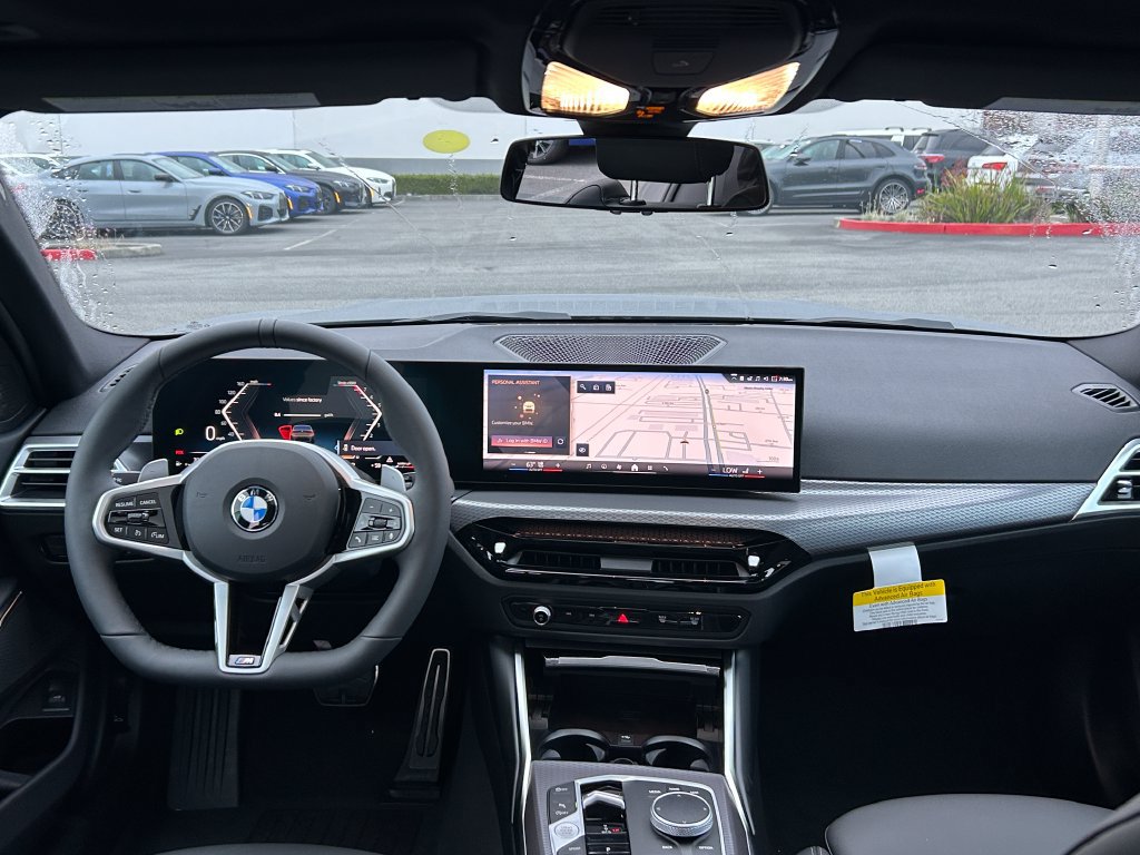 New 2026 BMW 330i Sedan w/ M Sport Package RWD image 34