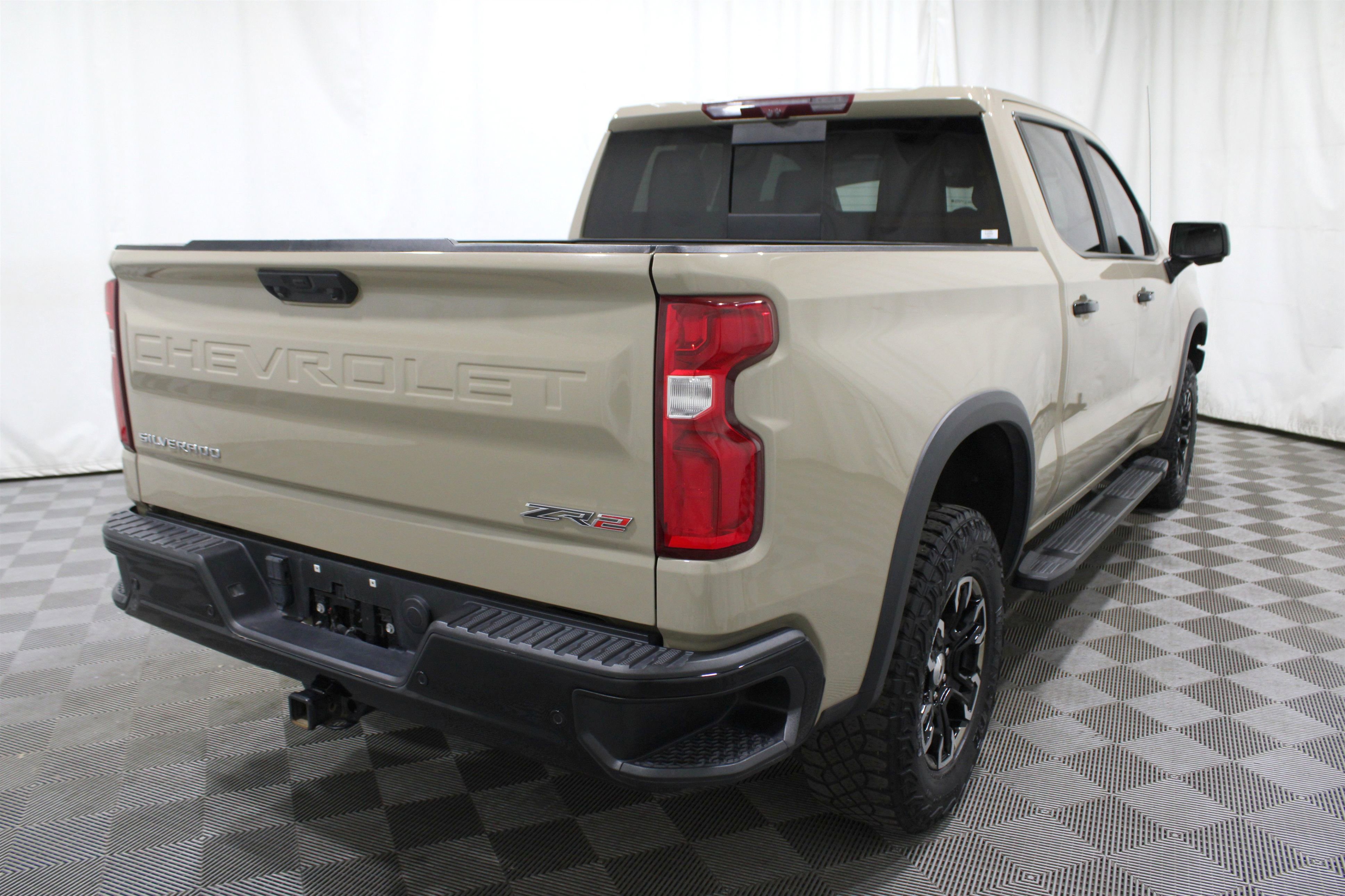 Used 2023 Chevrolet Silverado 1500 ZR2 image 34