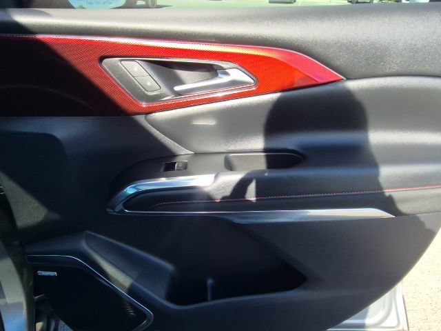 Used 2024 Chevrolet Traverse RS AWD/4WD image 23