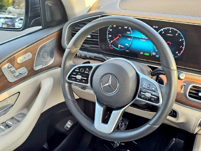 Certified 2020 Mercedes-Benz GLS 450 4MATIC image 31