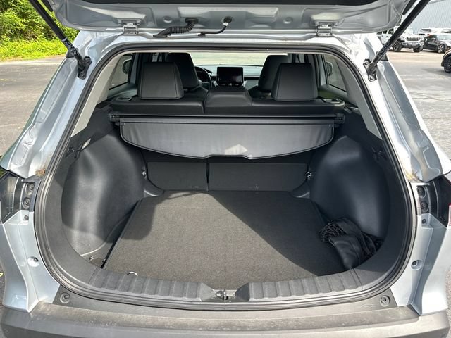 Used 2023 Toyota Corolla Cross XLE FWD image 29