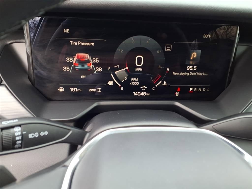 Certified 2025 GMC Acadia Elevation image 33