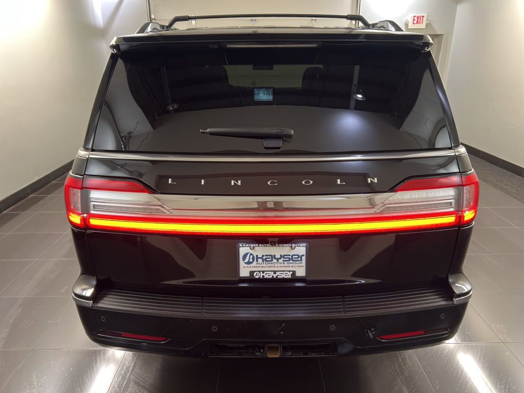Used 2020 Lincoln Navigator Reserve w/ Equipment Group 208A Reserve image 5
