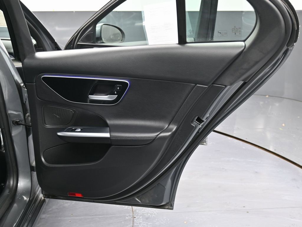 Used 2024 Mercedes-Benz C 300 4MATIC Sedan image 39