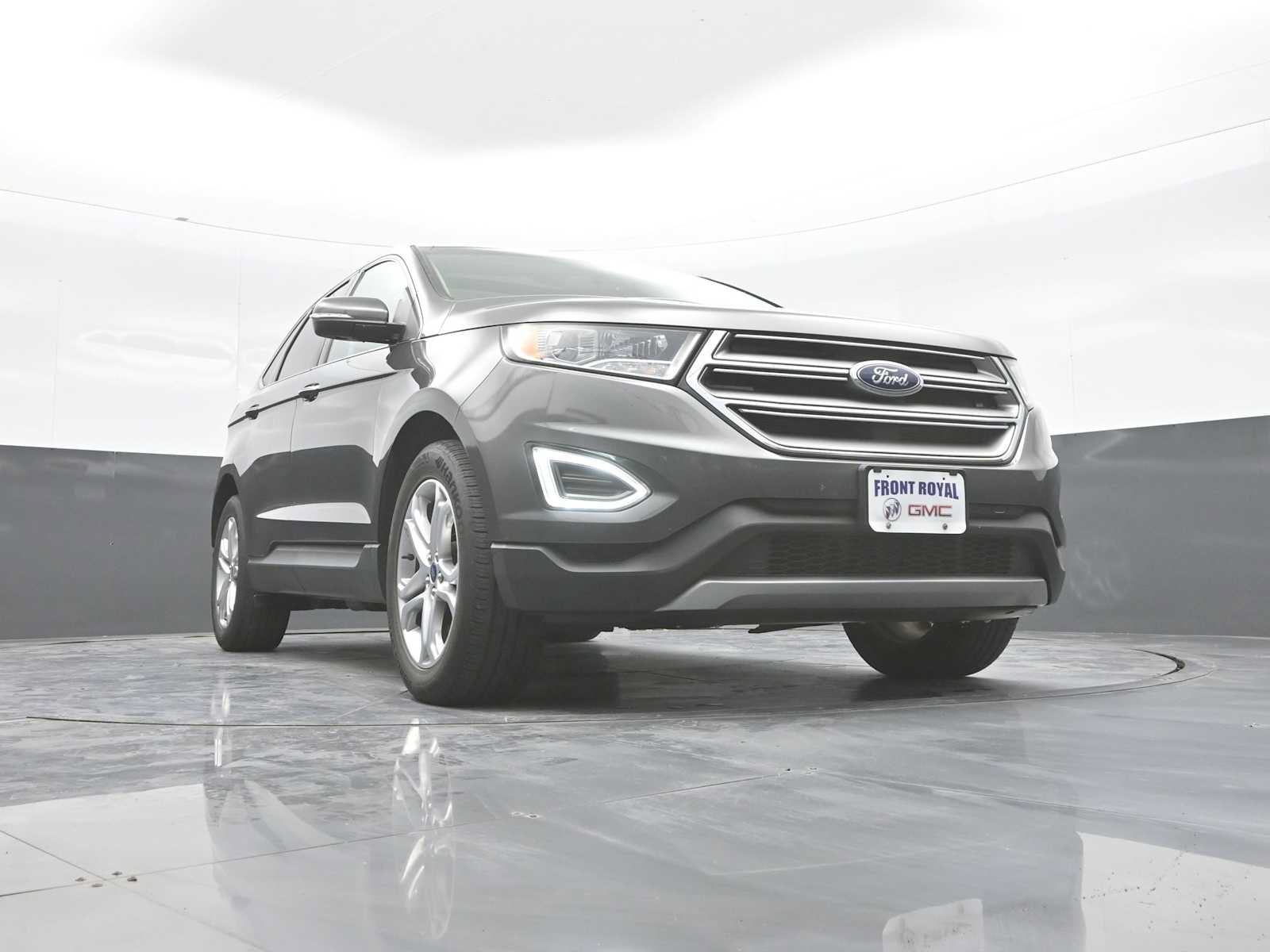Used 2018 Ford Edge Titanium w/ Equipment Group 301A AWD/4WD image 42