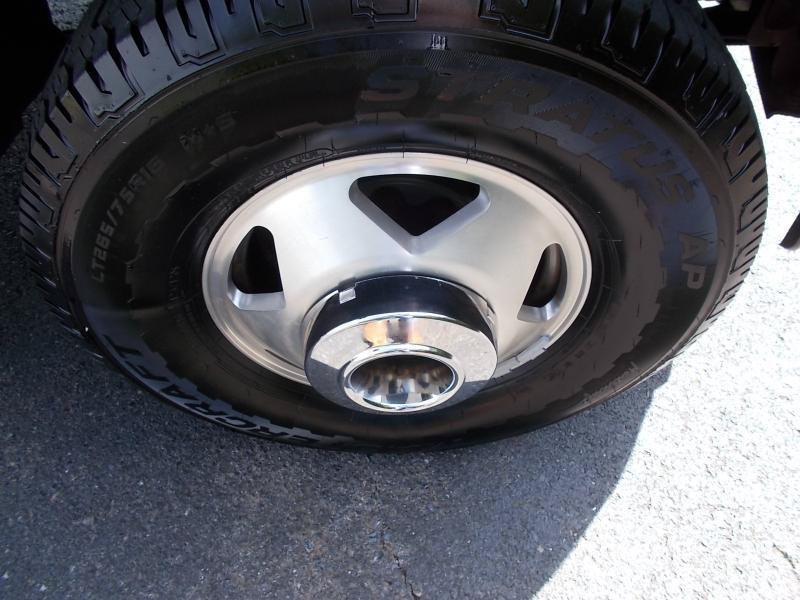 Used 2004 Ford F350 Lariat AWD/4WD image 19