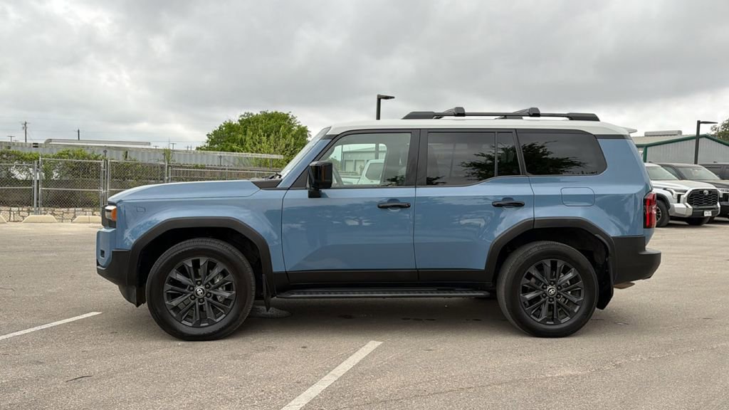 Used 2025 Toyota Land Cruiser w/ Premium Package image 10