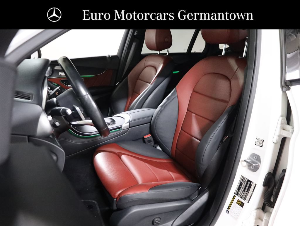 Used 2021 Mercedes-Benz GLC 300 4MATIC Coupe image 26