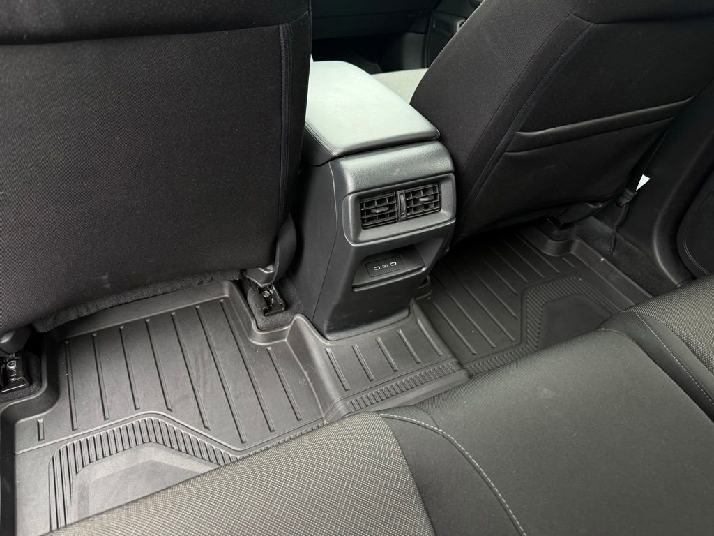 Used 2025 Honda CR-V EX image 18