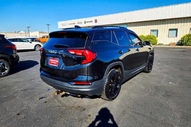 Used 2020 GMC Terrain SLT w/ Preferred Package AWD/4WD image 34