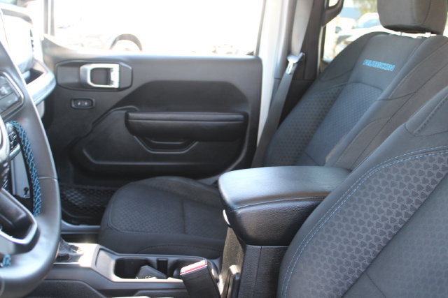Used 2024 Jeep Wrangler Unlimited Rubicon 4xe AWD/4WD image 30
