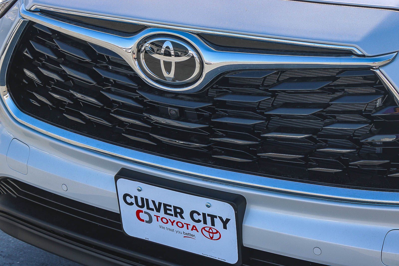 New 2026 Toyota Highlander Limited AWD/4WD image 6