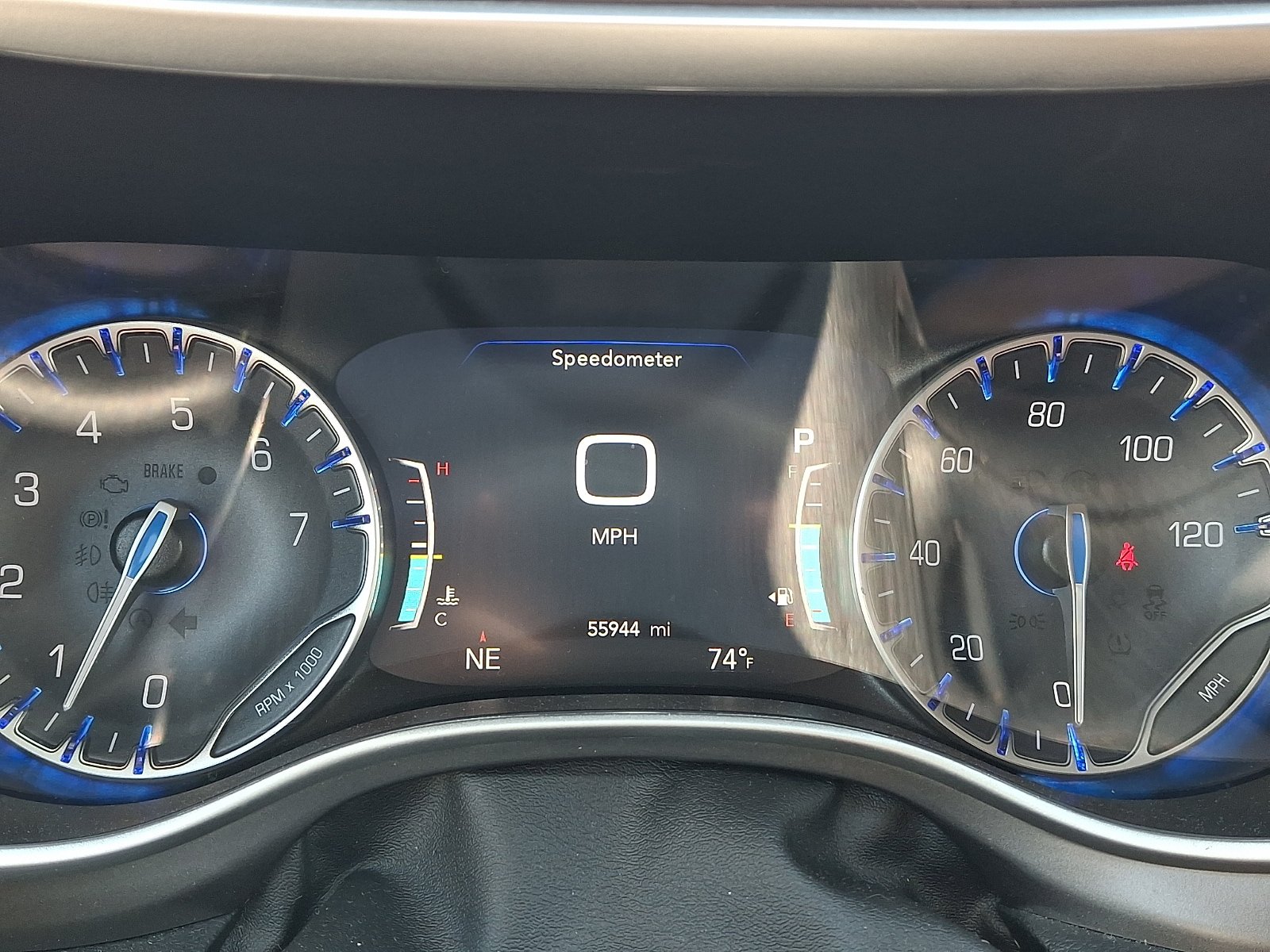Used 2024 Chrysler Pacifica Touring-L FWD image 20