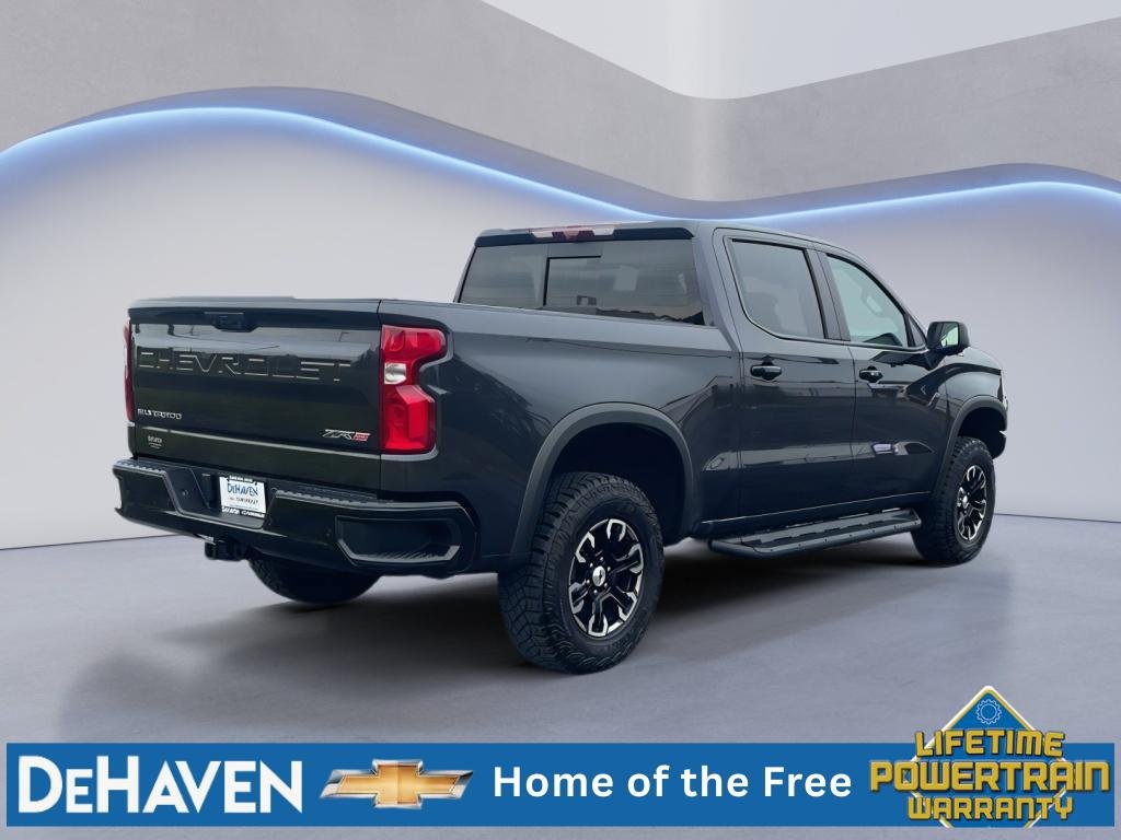 Used 2024 Chevrolet Silverado 1500 ZR2 w/ Technology Package AWD/4WD image 6