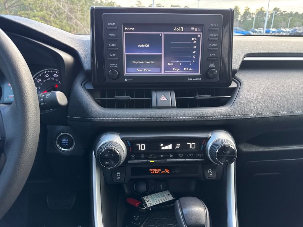 Used 2020 Toyota RAV4 XLE image 17