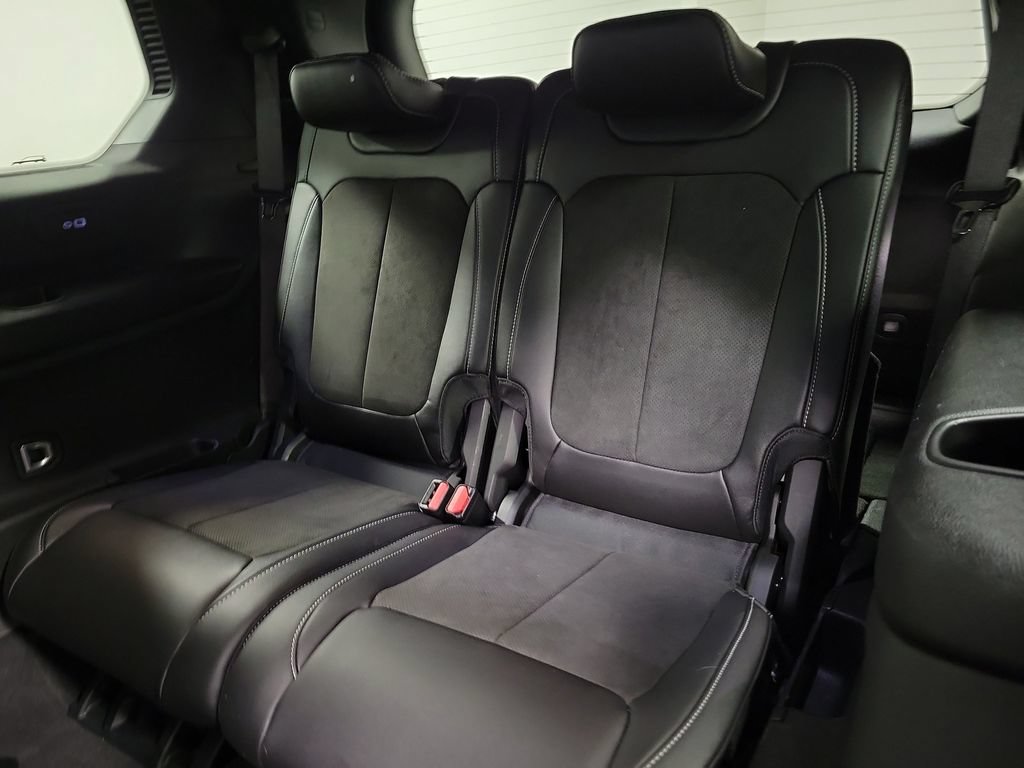 Used 2023 Jeep Grand Cherokee L Laredo AWD/4WD image 31