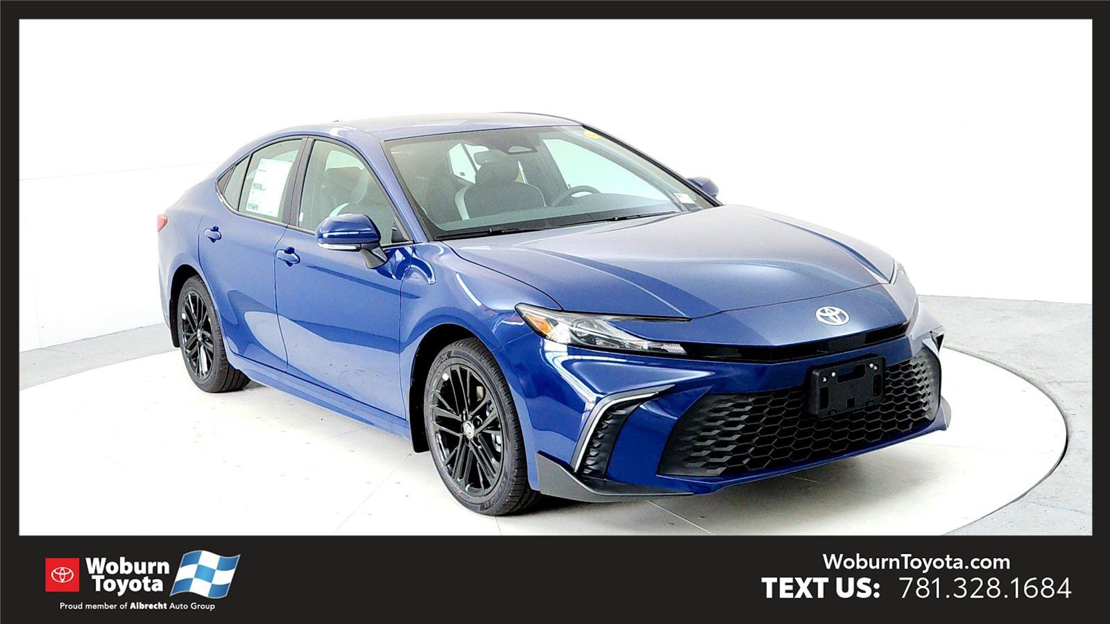 New 2026 Toyota Camry SE image 1
