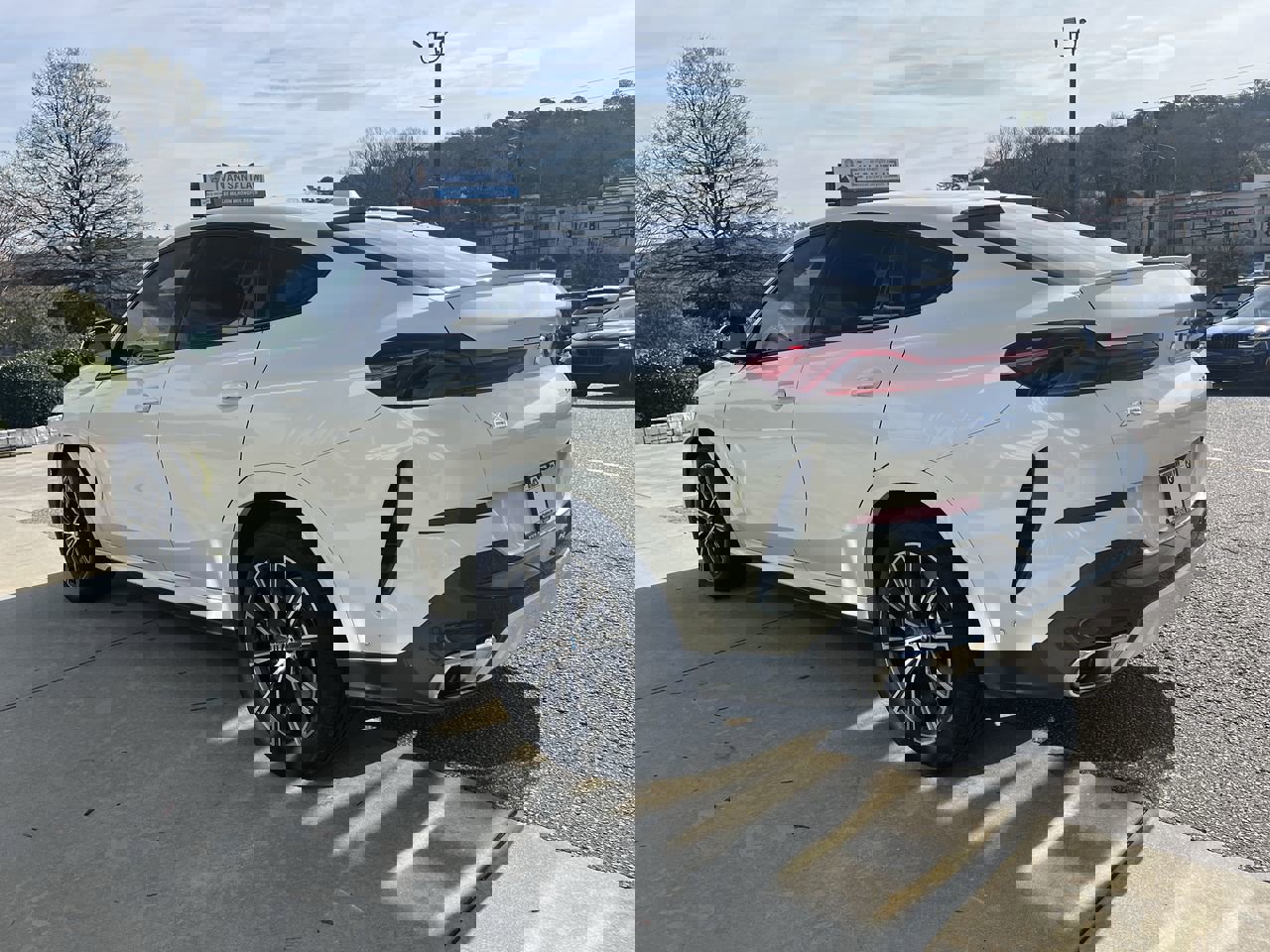 Certified 2026 BMW X6 xDrive40i image 6