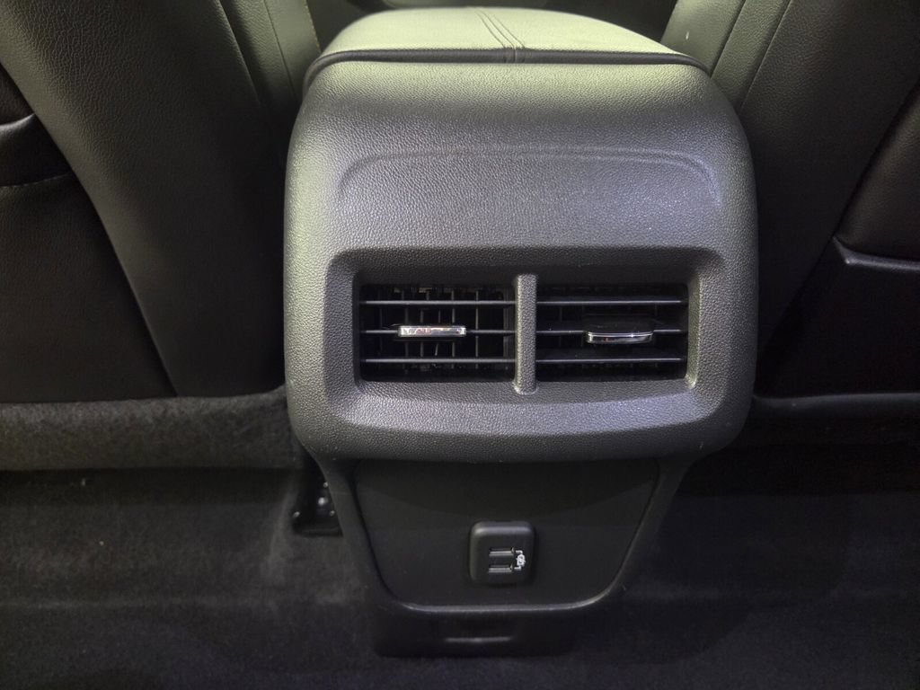 Used 2020 GMC Terrain SLT FWD image 24